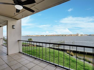 401 Lakeside Ln APT 108