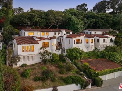 3700 Arbolada Rd