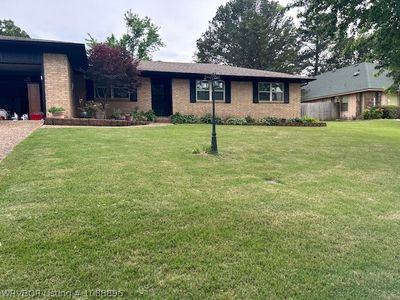 1208 Northview Dr