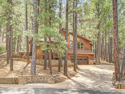 3027 W Foothills Way