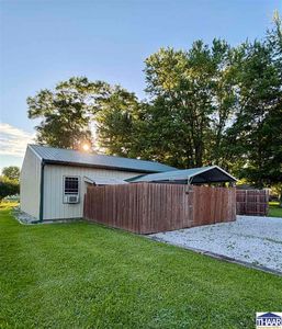 Property at 947 S Chicago Ave, Brazil, IN