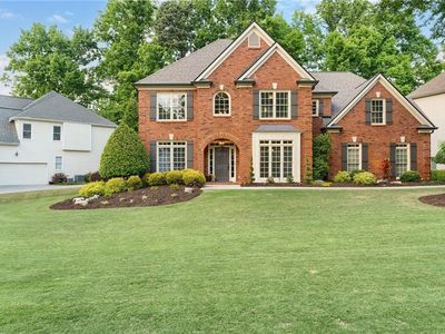 3890 Bridle Ridge Dr
