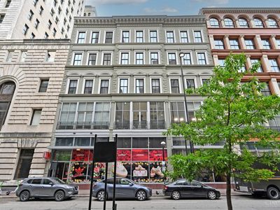 15 W 4th St Unit 401