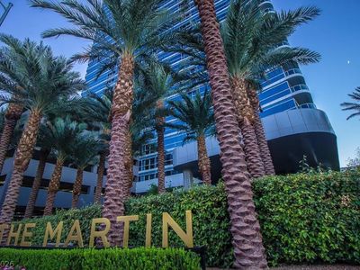 4471 Dean Martin Dr Unit 3002