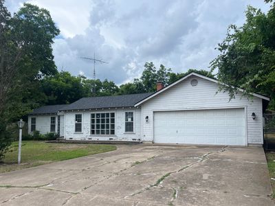 717 Tulane St