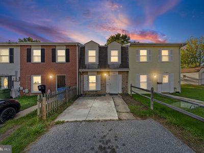 1016 Waterside Ct