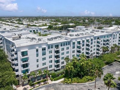2421 NE 65th St APT 217