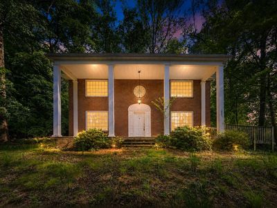 1009 Hardy Rd