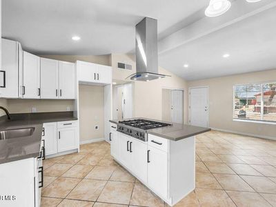 10921 Rome Beauty Dr