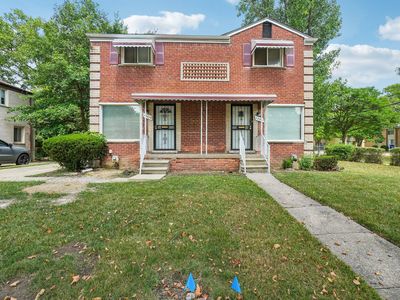 Property at 13610 Pearson St, Oak park, MI