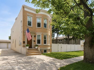 25 Meadow Ave