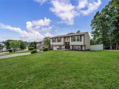 3034 Amy Dr