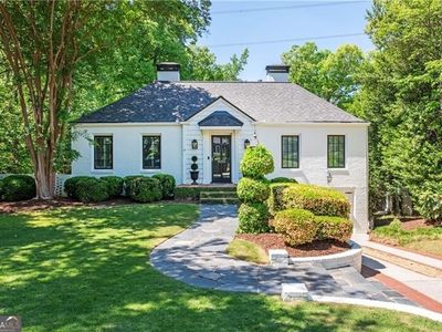1880 Greystone Rd NW