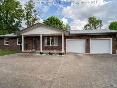 11819 Charleston Rd