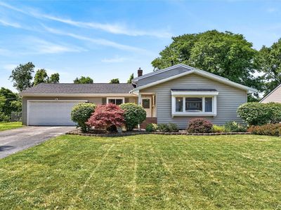 63 Mariposa Dr