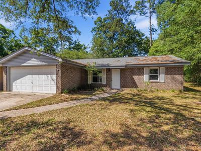 4561 Hickory Forest Cir