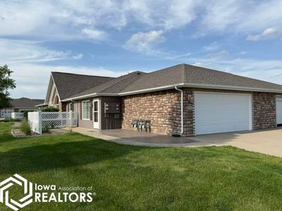 1701 E Deer Run Ln