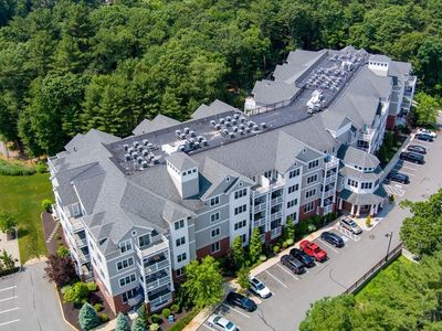 8 Island Ct Unit 407