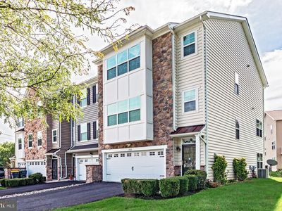 792 Jacobsen Cir