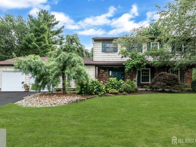 58 Valley Forge Dr