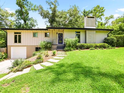 1717 Old Fort Dr
