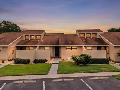5225 IMPERIAL LAKES BOULEVARD #22