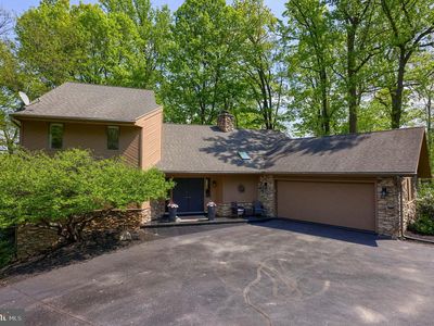 315 Winding Hill Dr