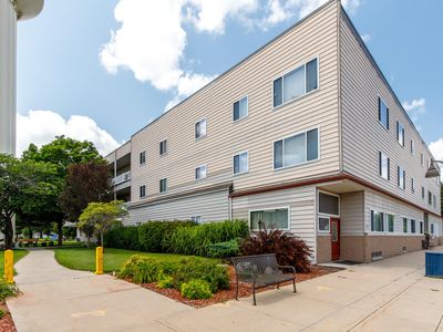 522 Story St Unit 303
