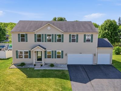 Property at 2905 Plumrose Ln, McHenry, IL