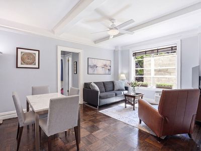 345 W 55th St APT 7C