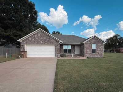 304 Indian Dr