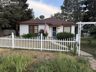 2111 E Cache La Poudre St