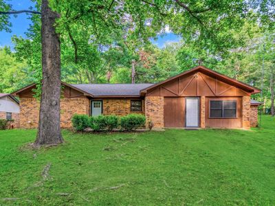 204 Cedarcrest Dr