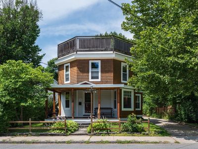 14 Main St