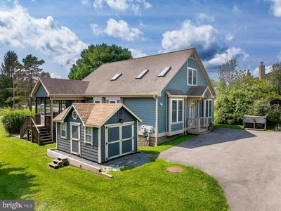 296 Lake Pointe Dr