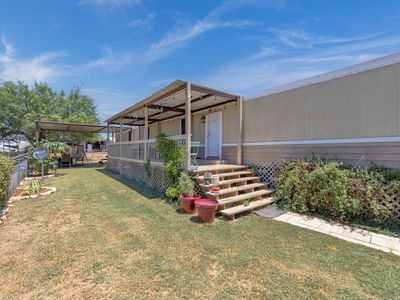 Property at 838 Avenue M, Poteet, TX