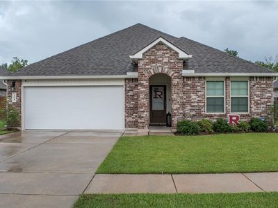 204 Pretty Acres Ave