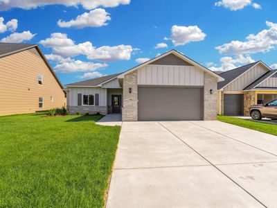 702 N Rainbow Lake Ct