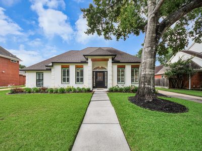 2203 Country Mile Ln