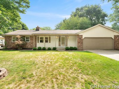 4542 Terry Dr SE