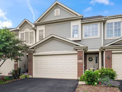 Property at 1288 Westlake Dr, Cary, IL