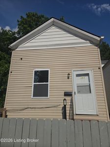 123 N 25th St