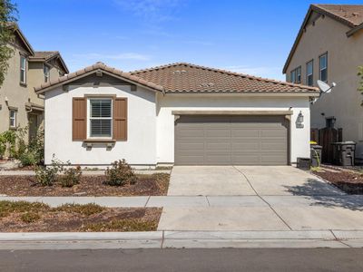 2389 Middlebury Dr