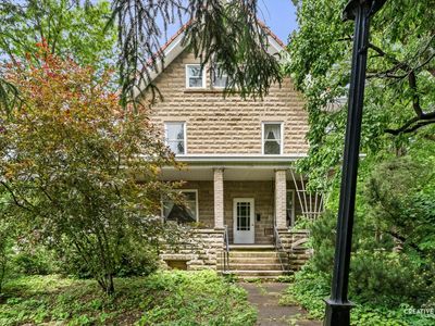 330 Church St