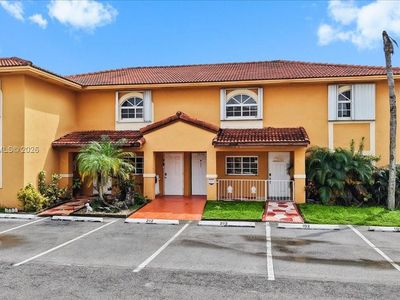 3554 W 80th St Unit 202