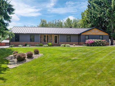 408 Center Rd