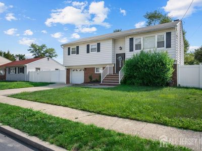 42 Shirley Blvd