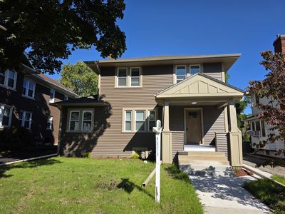 418 Hull Ct