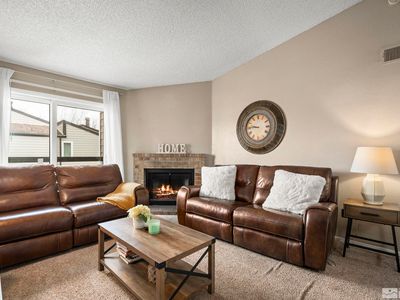 555 Patriot Blvd SUITE 256