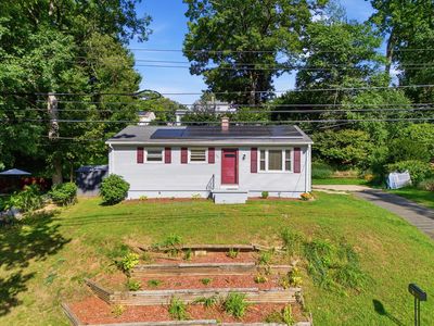 101 Regal St